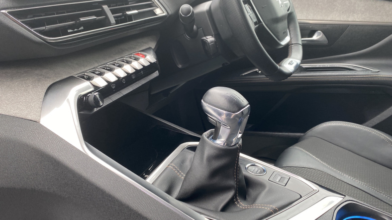 Peugeot 5008 1.2 PureTech GT 5dr Petrol Estate